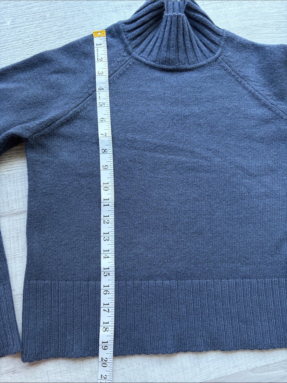 Truth by Republic Women's Navy Mock Neck Sweater, Size S. - Picture 9 of 9